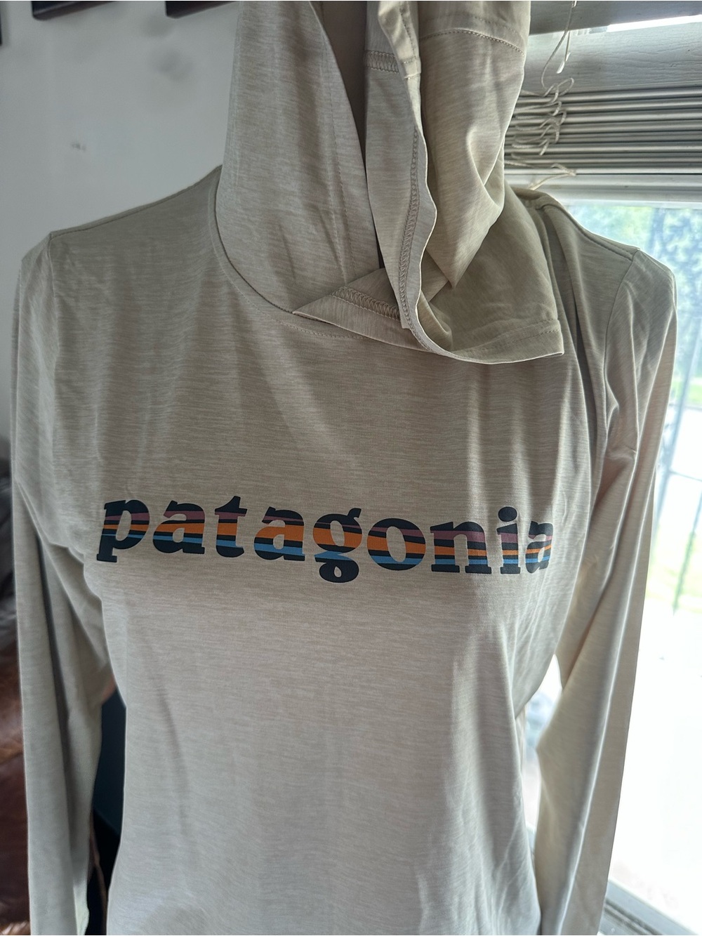 Patagonia capilene cool daily Beige Hooded Long Sleeve Tee with Logo Stripe - Picture 4 of 11
